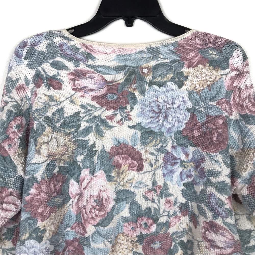 Vintage Rose Floral Sweater - Picture 9 of 11